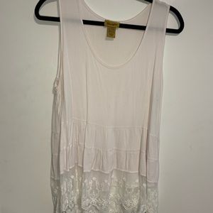 Lace detailed tank top
